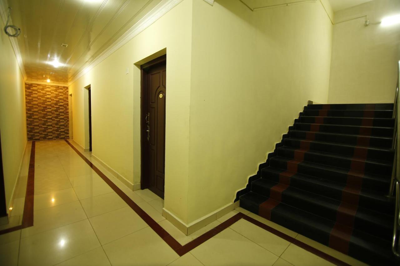 Del-679 Munnar Exterior foto